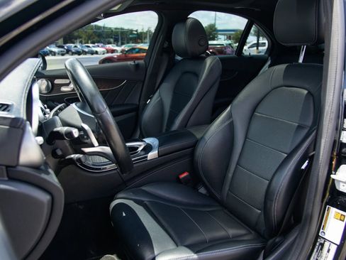 Used 2015 Mercedes-Benz C 300 4MATIC Sedan w/ Multimedia Package image 17
