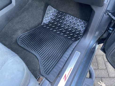 Used 2017 Chevrolet Silverado 1500 LT w/ All Star Edition image 37