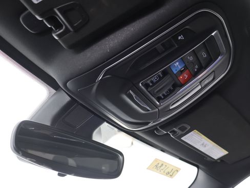 Used 2023 Jeep Grand Cherokee L Laredo AWD/4WD image 11