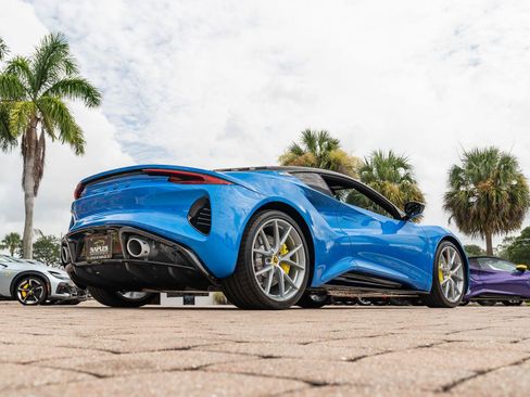 Used 2025 Lotus Emira RWD image 11