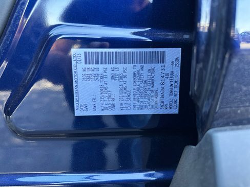 Used 2025 Nissan Rogue SV FWD image 39