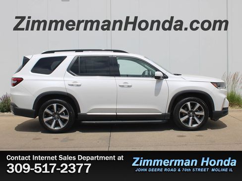 Certified 2024 Honda Pilot Elite image 1