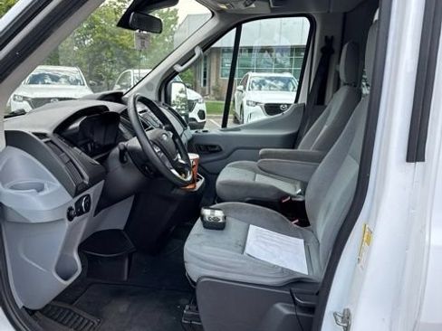 Used 2016 Ford Transit 350 XLT RWD image 5