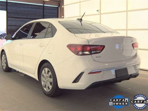 Used 2023 Kia Rio LX image 4