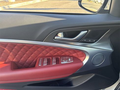 Used 2025 Genesis G70 3.3T Advanced w/ Sport Prestige Package image 15