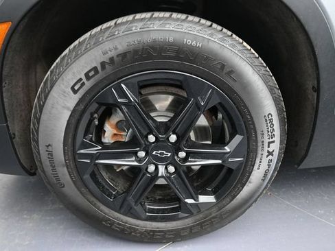 Used 2024 Chevrolet Blazer LT w/ Midnight/Sport Edition FWD image 21
