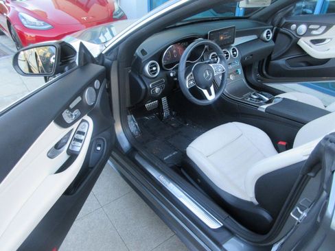 Used 2020 Mercedes-Benz C 300 Cabriolet image 7