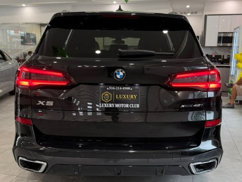 Used 2022 BMW X5 xDrive40i w/ M Sport Package AWD/4WD image 6