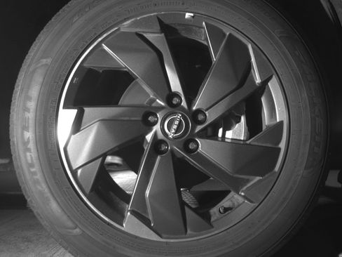 Used 2025 Nissan Rogue SV image 13