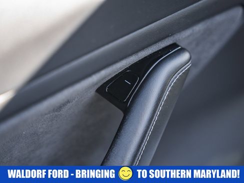 Used 2018 Tesla Model 3 image 34