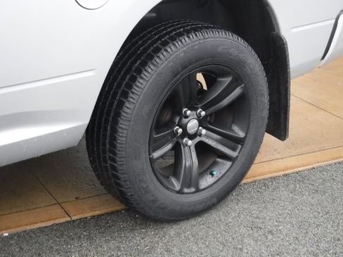 Certified 2017 RAM 1500 Sport image 3