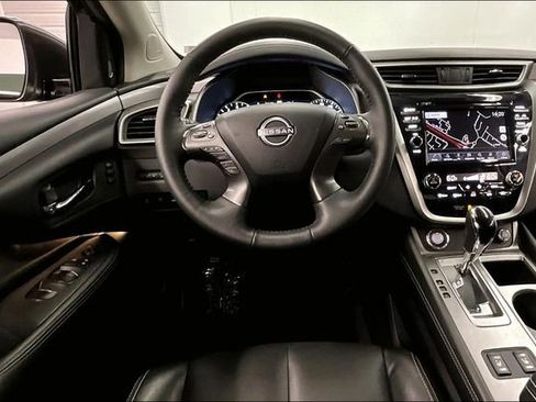 Used 2023 Nissan Murano SL w/ SL Moonroof Package AWD/4WD image 6