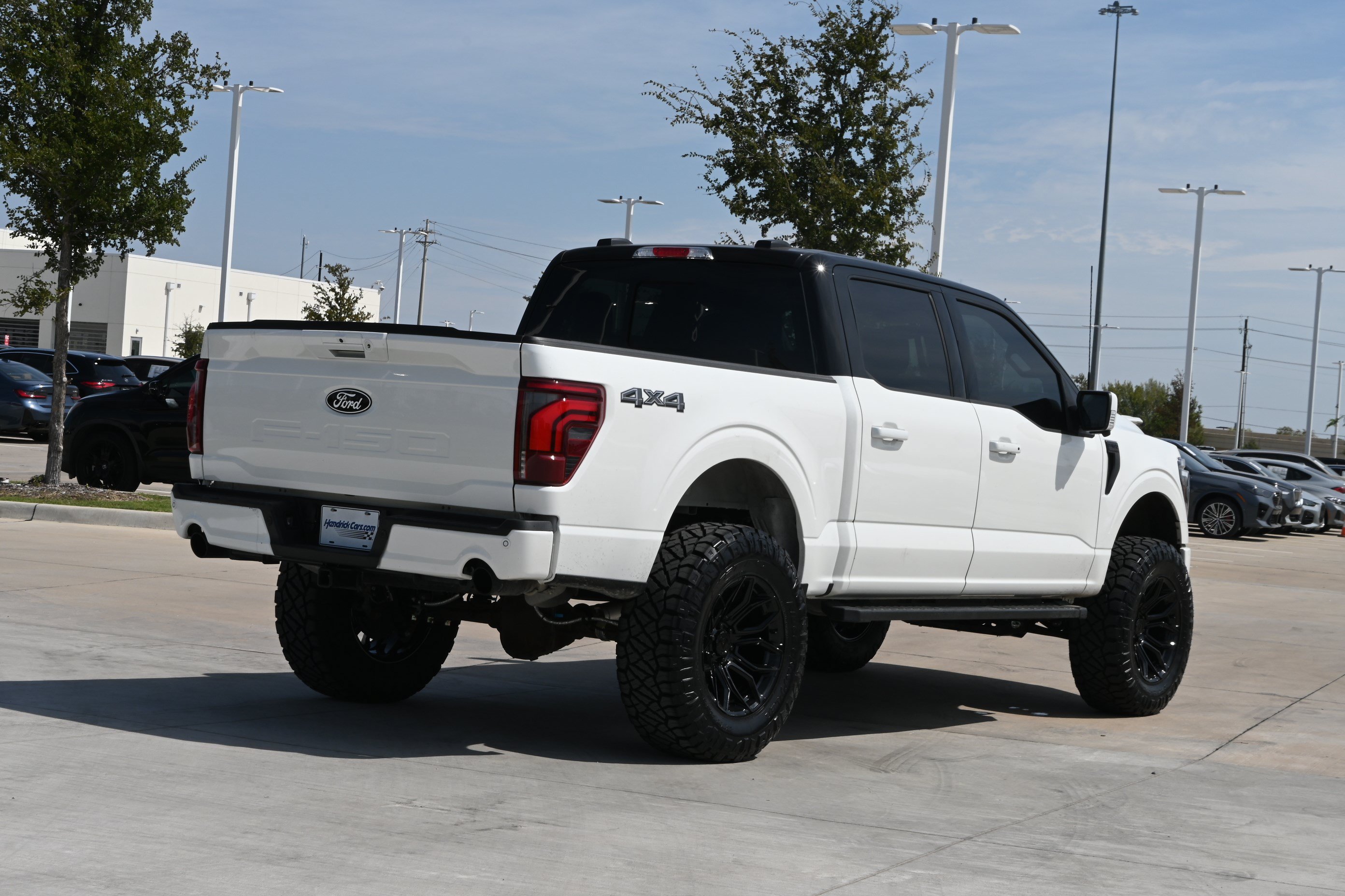 Used 2025 Ford F150 Lariat AWD/4WD image 9