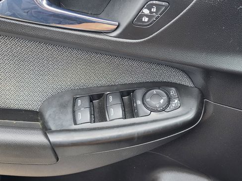 Used 2021 Chevrolet TrailBlazer LT w/ Convenience Package FWD image 24