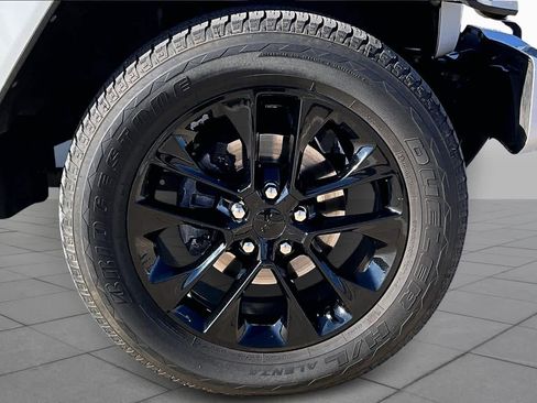 Certified 2023 Jeep Gladiator Overland image 19