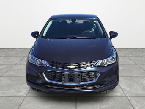 Used 2016 Chevrolet Cruze LS FWD image 9
