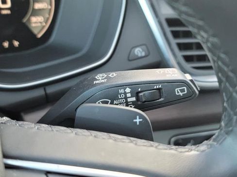 Used 2022 Audi Q5 2.0T Premium Plus w/ Premium Plus Package image 14