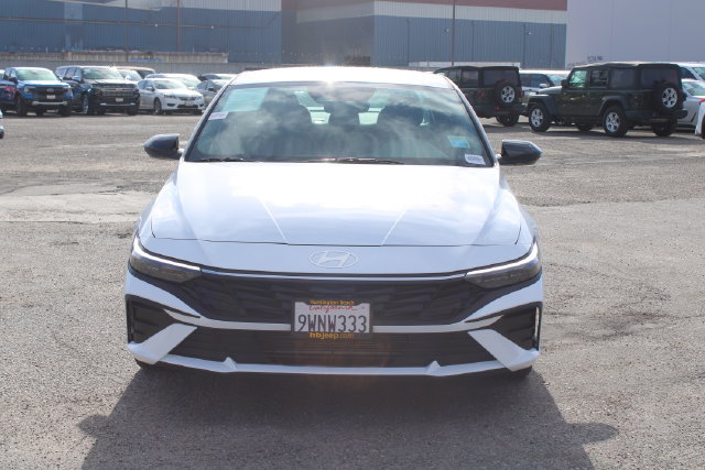 Used 2026 Hyundai Elantra Sport w/ Cargo Package FWD image 2