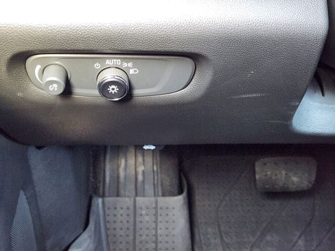 Certified 2023 Chevrolet Traverse RS w/ LPO, Floor Liner Package image 23