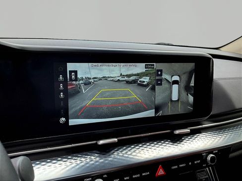 Used 2024 Kia Carnival SX Prestige FWD image 14