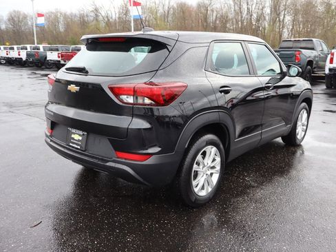 Used 2023 Chevrolet TrailBlazer LS FWD image 30