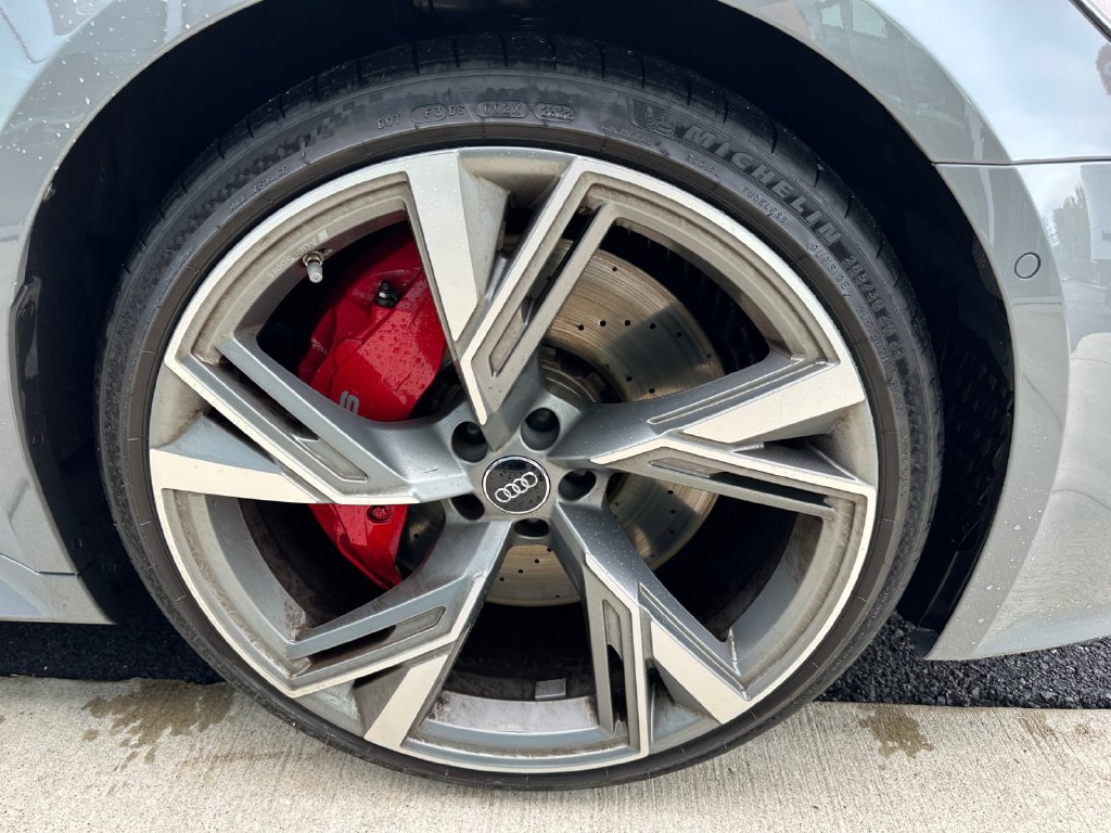 Used 2021 Audi RS 6 AWD/4WD image 17