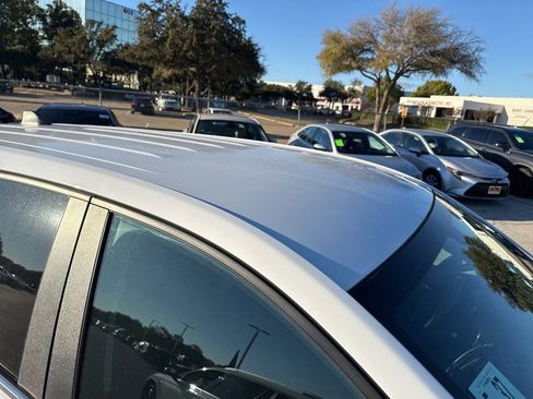 Used 2024 Chevrolet Equinox LT image 4