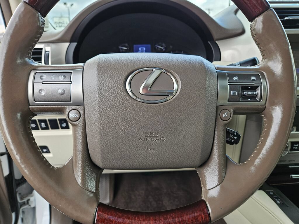 Used 2014 Lexus GX 460 Luxury AWD/4WD image 19