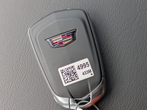 New 2025 Cadillac XT5 Premium Luxury w/ Technology Package FWD image 22