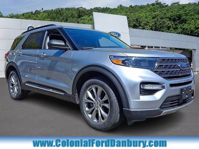 Certified 2023 Ford Explorer XLT w/ Equipment Group 202A