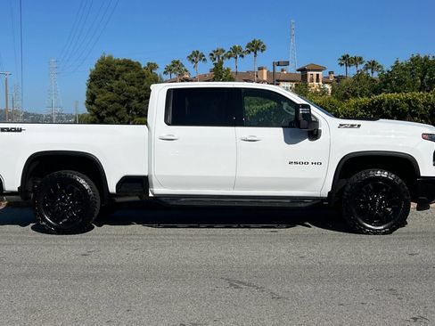 Used 2025 Chevrolet Silverado 2500 LTZ w/ Trail Boss Package AWD/4WD image 3