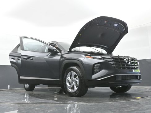 Certified 2022 Hyundai Tucson SEL AWD/4WD image 50