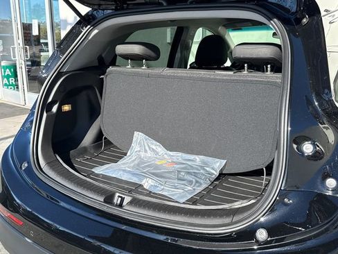 Used 2022 Chevrolet Bolt LT w/ Driver Confidence Package image 13