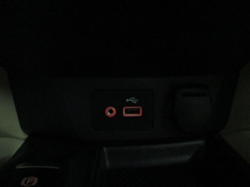 Used 2020 Nissan Rogue SL w/ Premium Package image 27