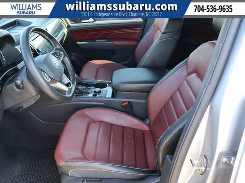 Used 2021 Volkswagen Atlas Cross Sport SEL Premium AWD/4WD image 18