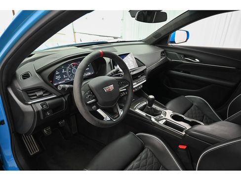 Used 2022 Cadillac CT4 V Blackwing w/ Carbon Fiber 1 Package image 33