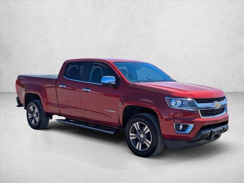 Used 2016 Chevrolet Colorado LT w/ Luxury Package, Chrome AWD/4WD image 3