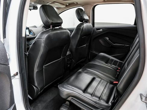 Used 2019 Ford Escape SEL image 43