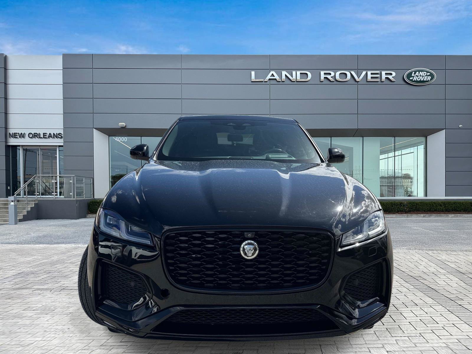 Used 2026 Jaguar F-PACE R-Dynamic S AWD/4WD image 4