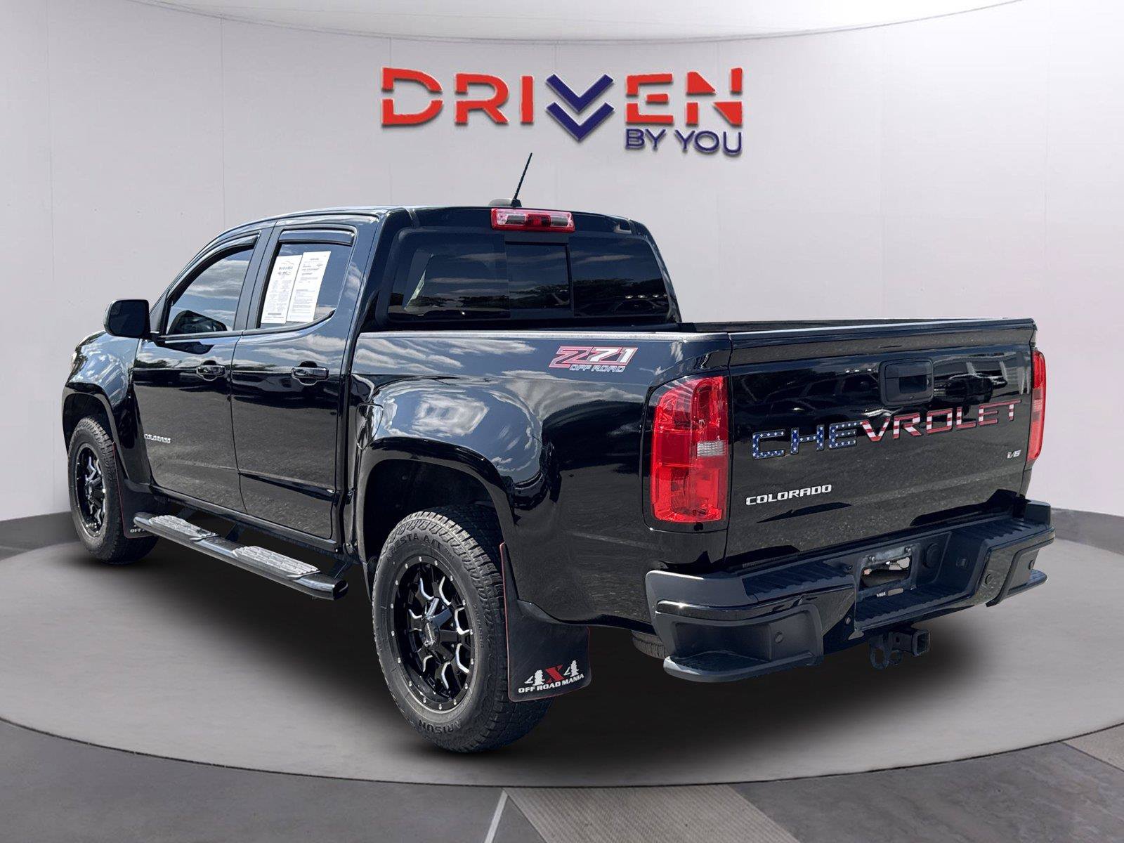 Used 2021 Chevrolet Colorado Z71 AWD/4WD image 6