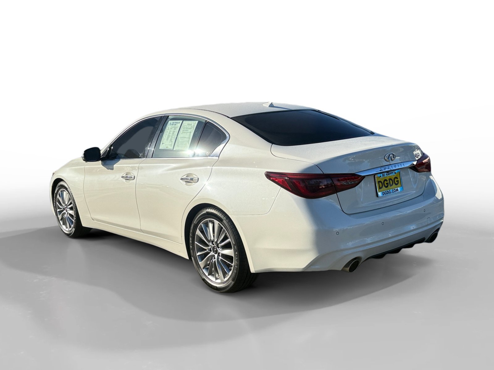 Used 2023 INFINITI Q50 Luxe RWD image 3