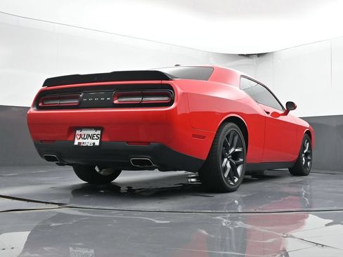 Used 2019 Dodge Challenger GT w/ Blacktop Package RWD image 31