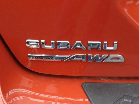 New 2025 Subaru Crosstrek 2.5i Limited w/ Popular Package #4A image 8