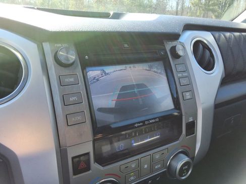 Used 2019 Toyota Tundra Platinum image 16