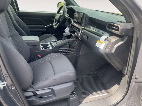 New 2026 Toyota Tacoma SR5 AWD/4WD image 15