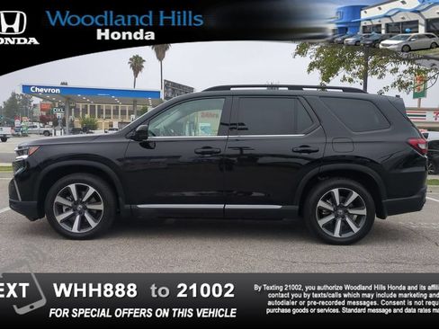 Certified 2025 Honda Pilot Touring image 8
