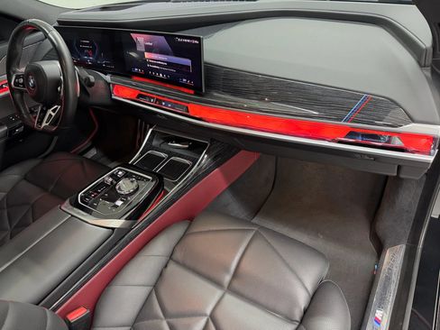 Used 2023 BMW 740i w/ Parking Assistance Package RWD image 60