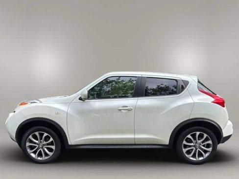 Used 2011 Nissan Juke SL AWD/4WD image 2