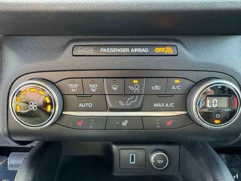 Used 2020 Ford Escape SEL AWD/4WD image 16