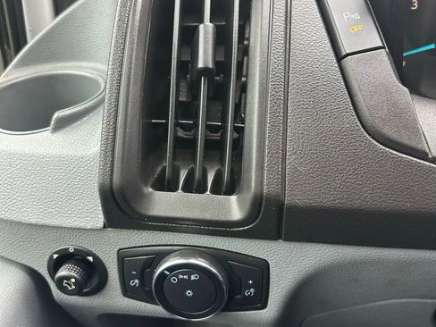 Used 2017 Ford Transit 250 148 Medium Roof image 21